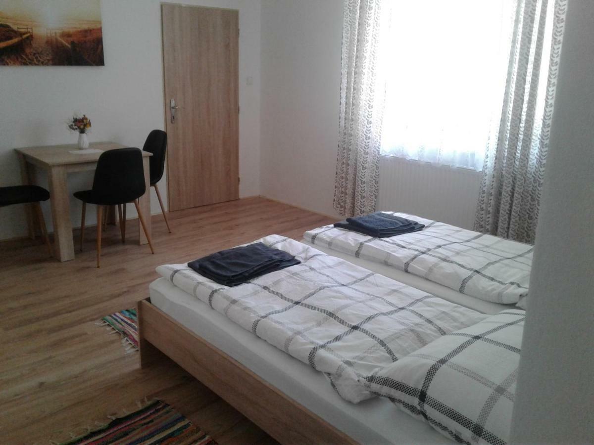 Penzion Muškát Mikulov Exterior foto